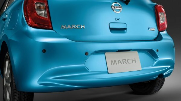 nissan march