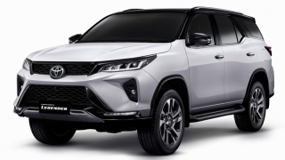 ราคา Toyota Fortuner : ราคาและตารางผ่อน Toyota Fortuner เดือน เดือนธันวาคม 2568